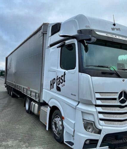 Mercedes